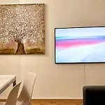 Studio Geneva City Center